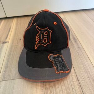 2000s Fan Favorite Detroit Tigers black & orange baseball cap #MLB #baseball